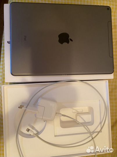 iPad air 3 64 гб с симкой