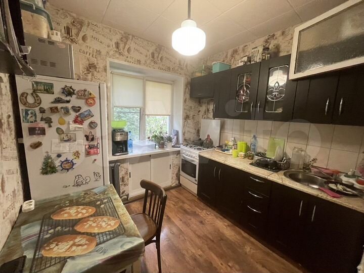 2-к. квартира, 42,3 м², 2/2 эт.