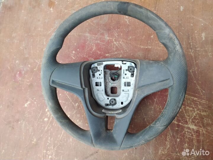 Руль на Chevrolet Cruze