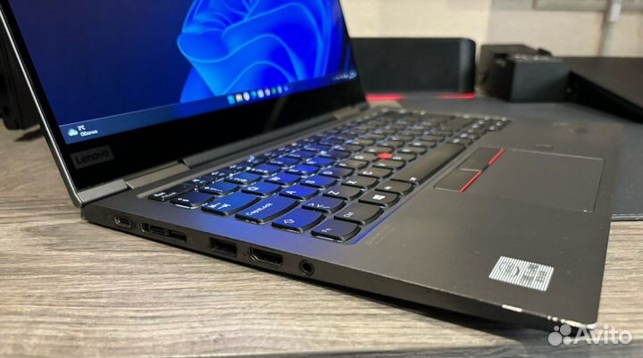 Thinkpad X1 Yog gen 5th