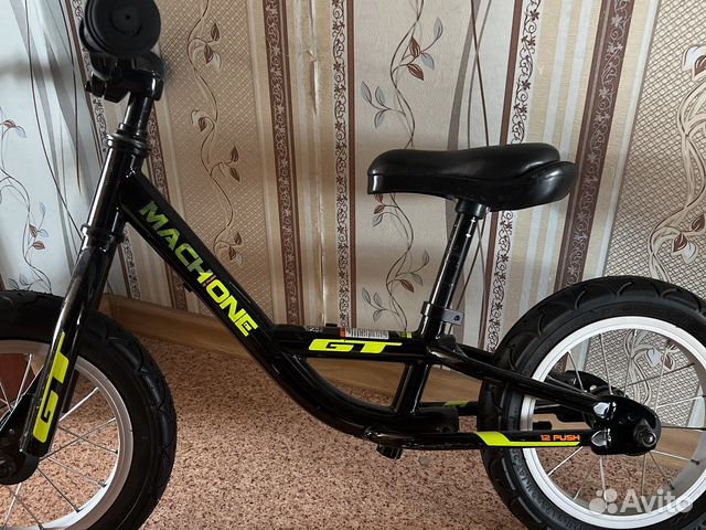 Беговел GT mach ONE 12 push