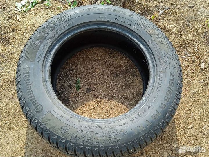 Continental IceContact 2 SUV 215/65 R16 102T