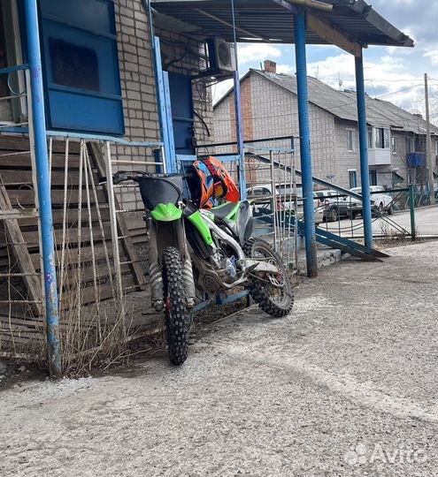 Kawasaki kx250f 2011г