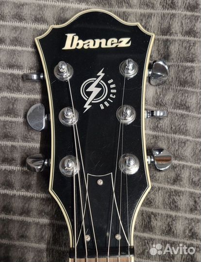 Полуакустическая гитара Ibanez AF75 + аксессуары