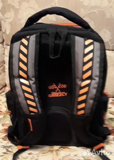 Рюкзак школьный