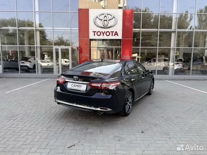 Toyota Camry 2.5 AT, 2023