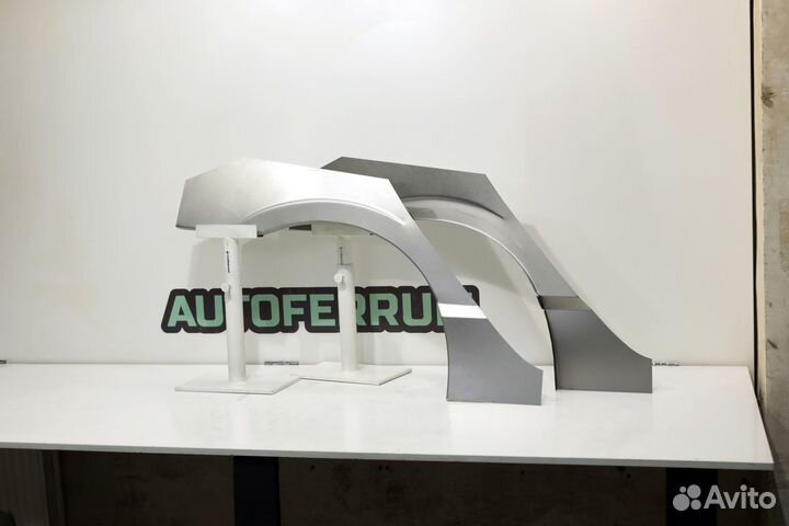 Арки ремонтные Honda Civic 8 4D задних крыльев