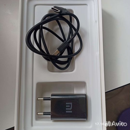 Зарядное устройство для телефона xiaomi Max2