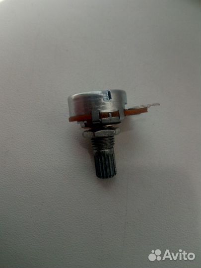 Гитарные потенциометры Alpha B250К логарифм