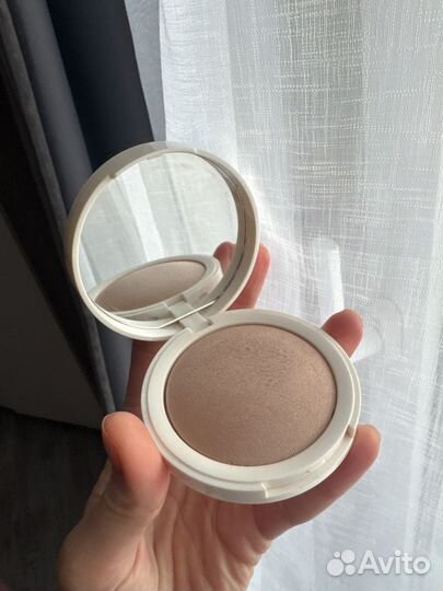 Пудра shik medium