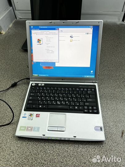 Ноутбук LG LM40