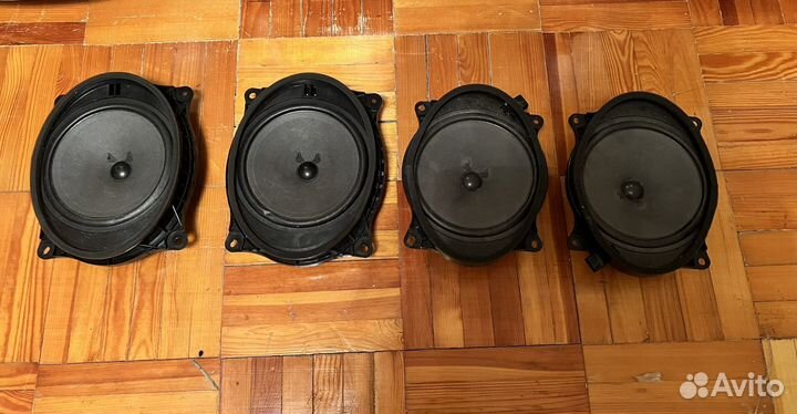 Колонки toyota camry 50