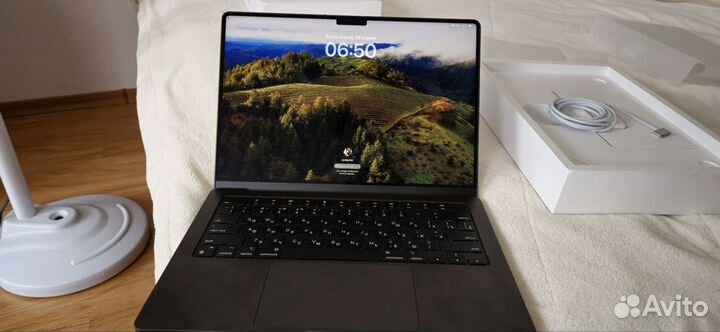 Macbook m3 pro 18/512. 14inch