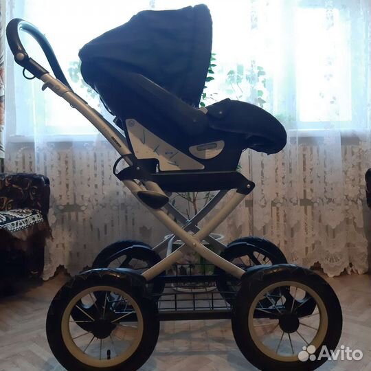 Коляска и автокресло Peg-Perego Culla Auto
