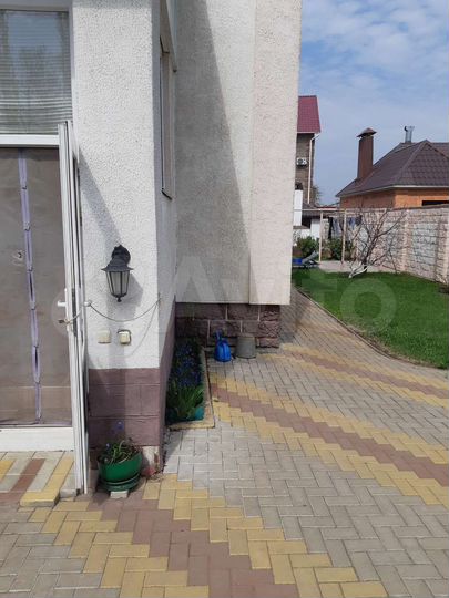 Коттедж 200,1 м² на участке 6,3 сот.