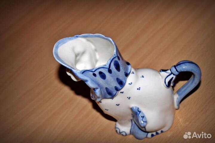 Лев (сливочник-молочник) Гжель