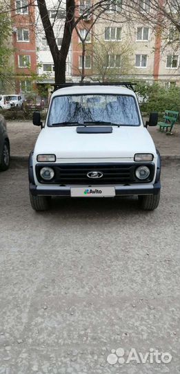 LADA 4x4 (Нива) 1.7 МТ, 2000, 185 000 км