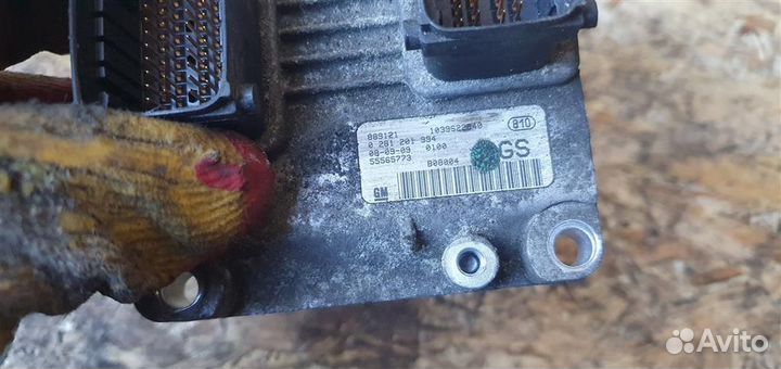 Блок управления двигателем Opel Corsa D 2006-2015