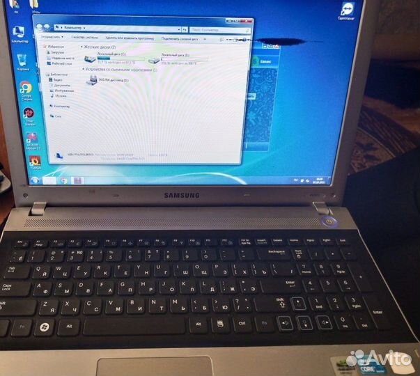 Ноутбук Samsung RV511
