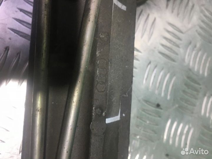 Рулевая рейка Audi A8 D3