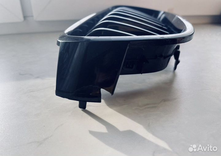 Решетка bmw правая