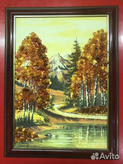 Картина с янтарем