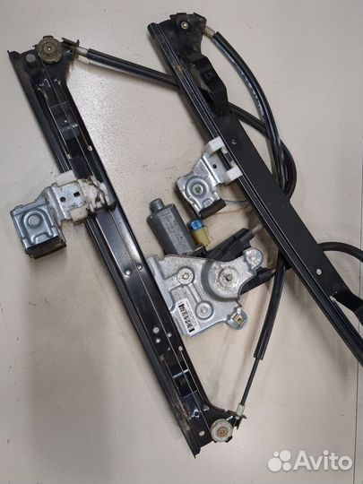 Стеклоподъемник электрический правый передний Chevrolet Trailblazer