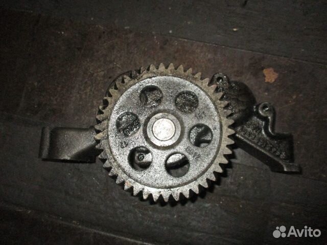 Насос масляный Mercedes-Benz A5421810301