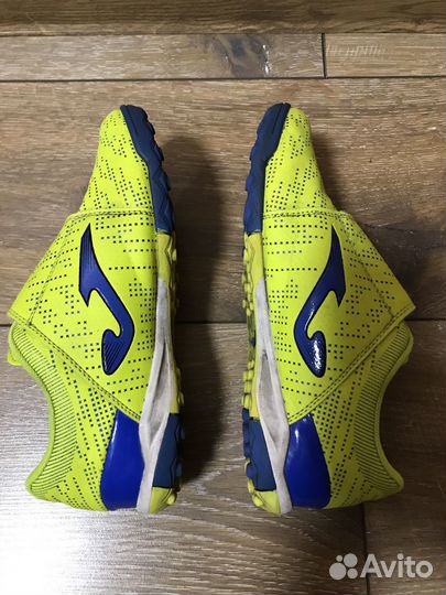 Бутсы футбольные р. 35