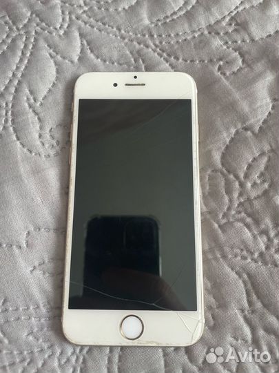 iPhone 6 16 gb A1586