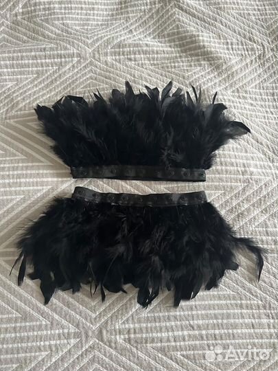 Тесьма с перьями