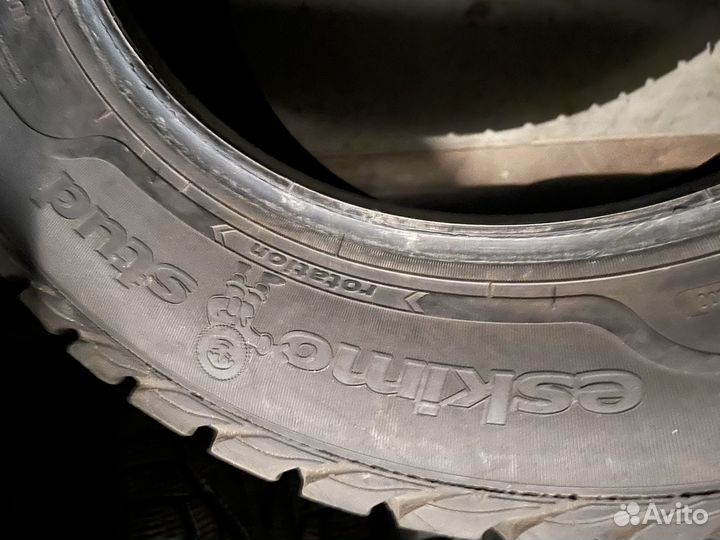 Sava Eskimo Stud 215/65 R16