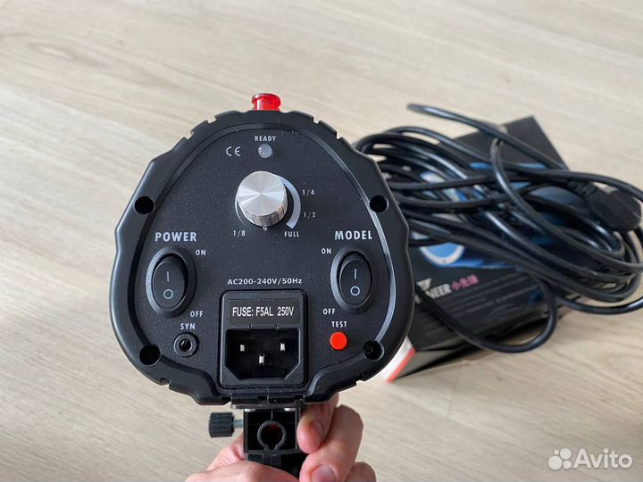 Вспышка Godox 160ws студийная