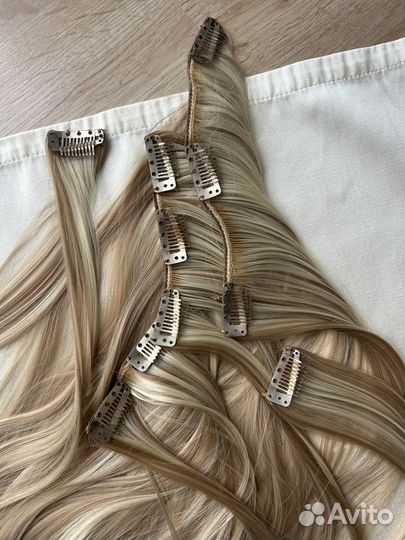 Искусственные волосы на заколках