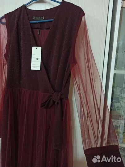 Вечернее платье