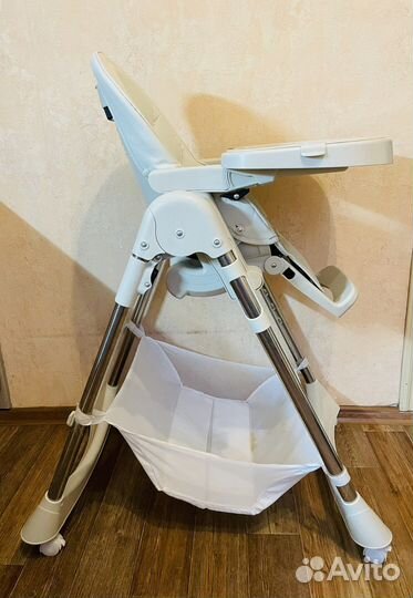 Стульчик для кормления Tommy Bon appetit