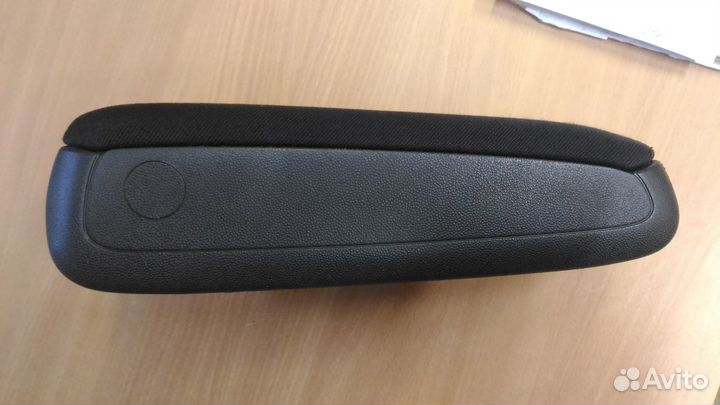 Оригинальный подлокотник Opel Astra H