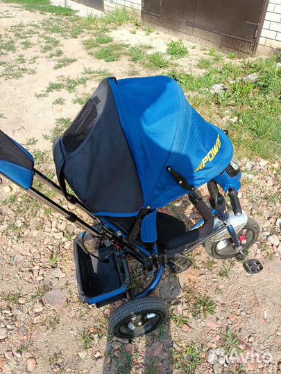 Детский велосипед трехколесный с ручкой