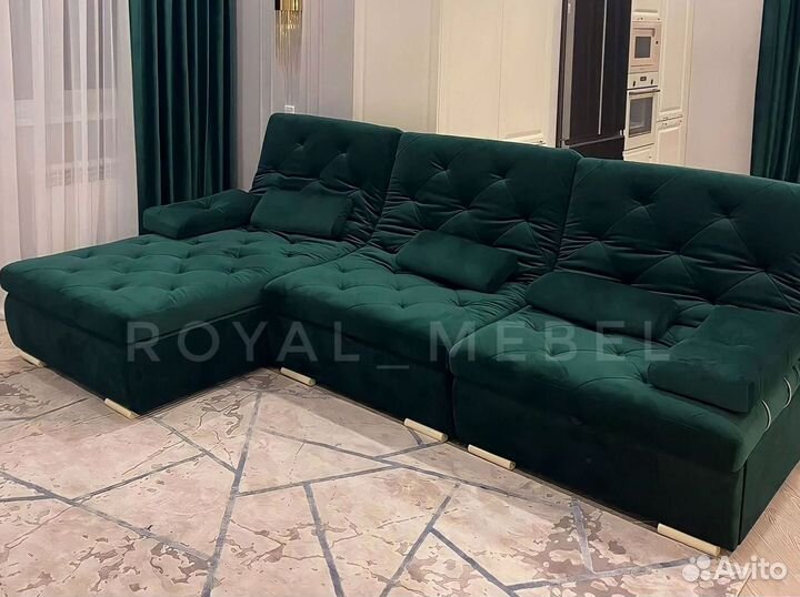 Большой угловой диван / диван на кухню