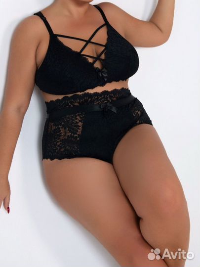 Комплект нижного белья новый