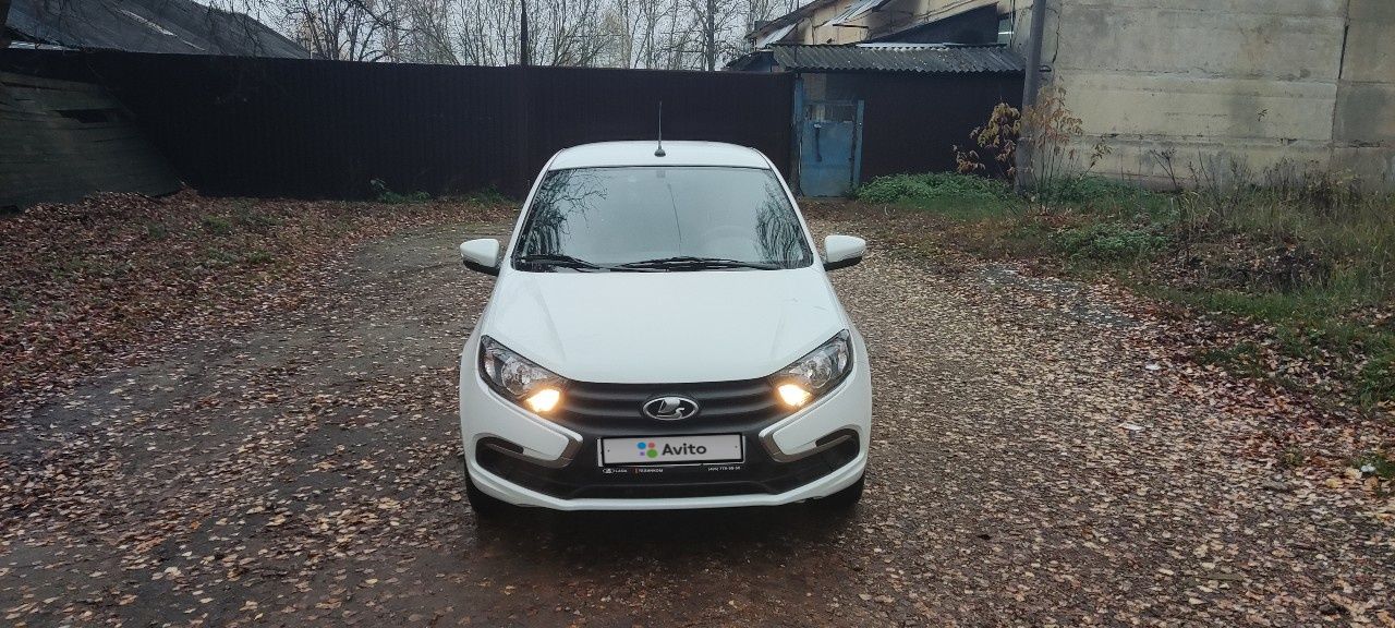 ВАЗ (LADA) Granta: фото владельца