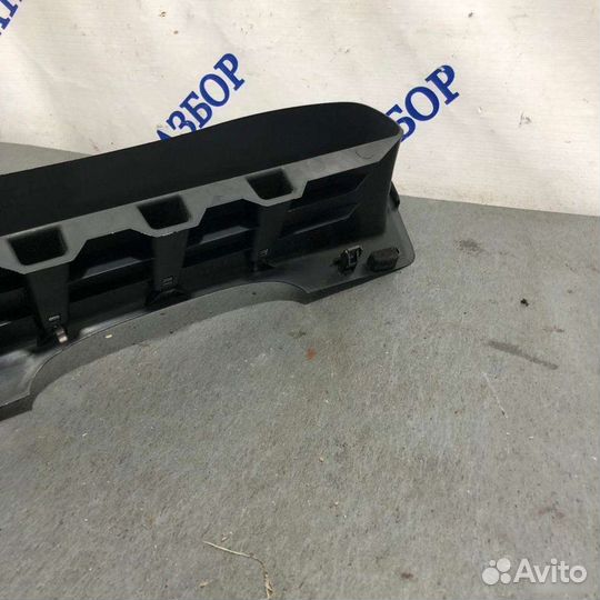 Окантовка щитка приборов Volvo S60