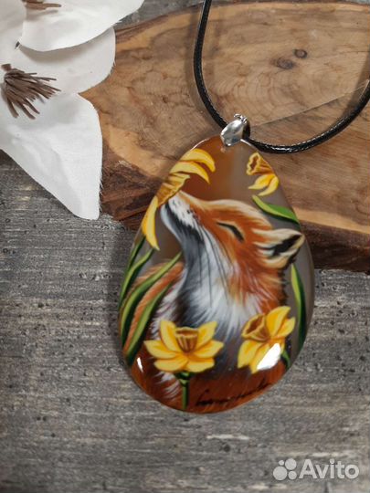 Кулон перламутровый 