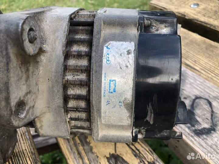 Генератор Audi 80 б3