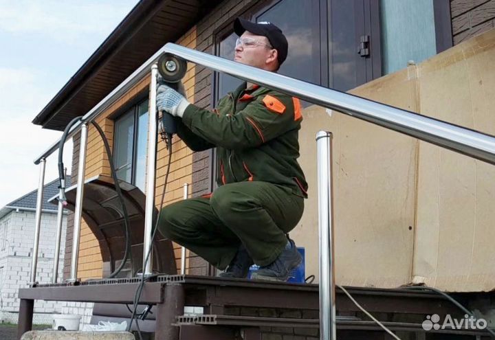 Перила для лестниц