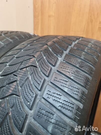Dunlop Winter Sport 5 245/45 R18