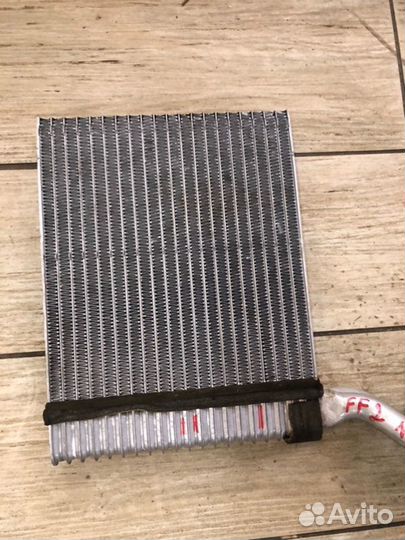 Радиатор печки Ford Focus 2 хетчбек 1.6 2008