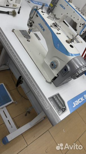 Швейная машина