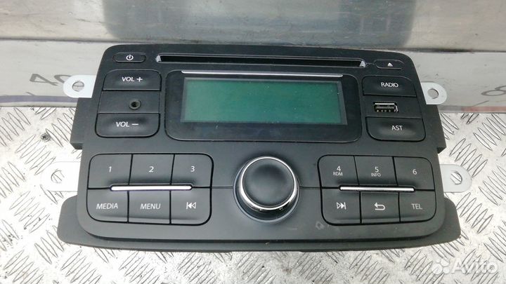 Магнитола Dacia Sandero 2012