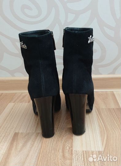 Ботильоны натуральная замша 35